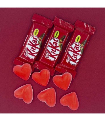 Kit Kat Love
